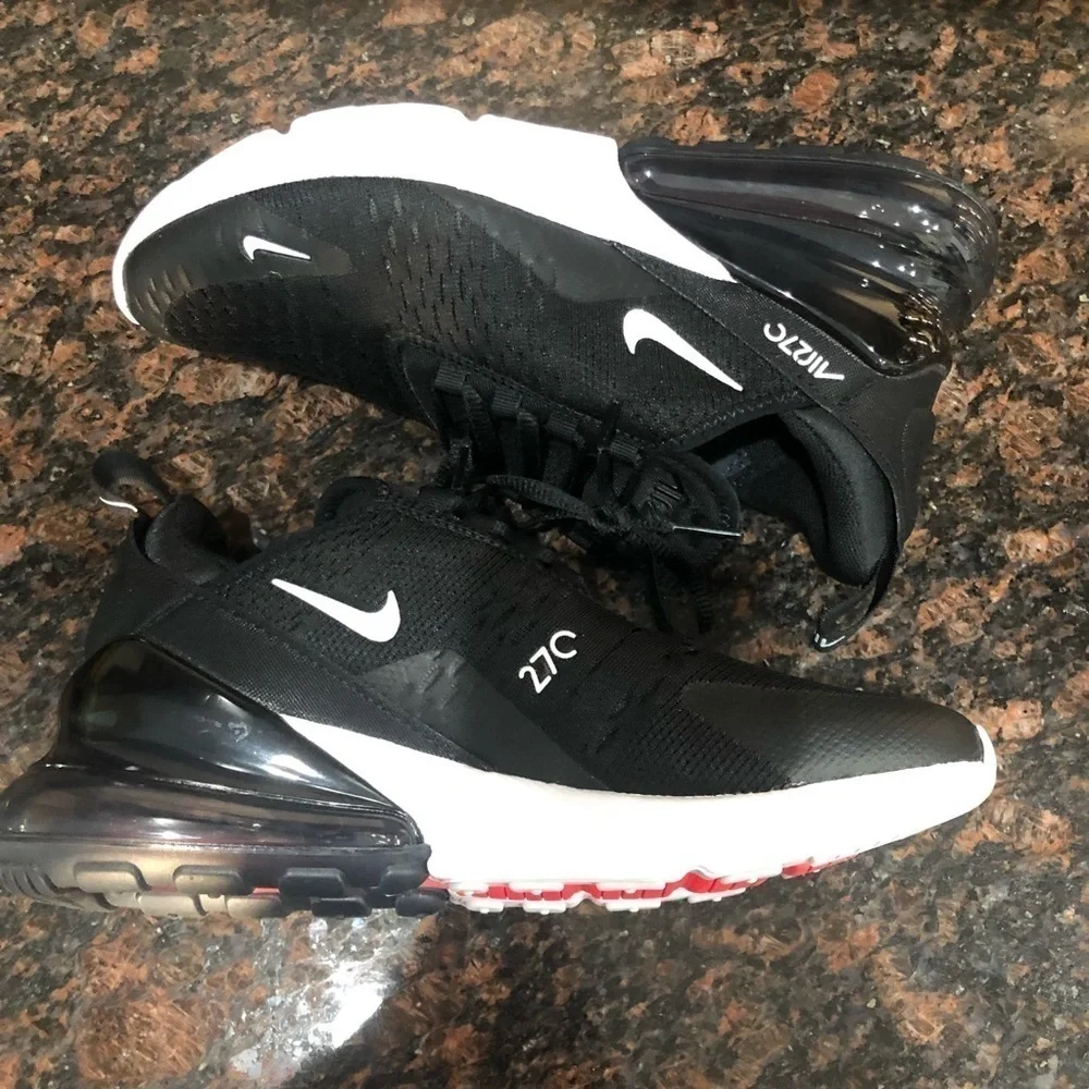 Nike Air Max 270 Black Sneakers SZ. 6Y​​​​​​​​​​​​